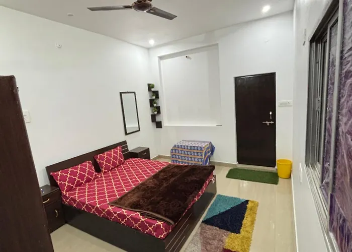 Srivastavas Home